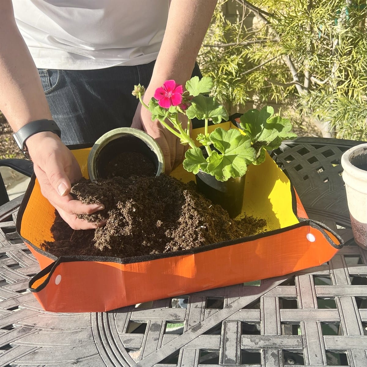 Indoor/Outdoor Plant Repotting Mat