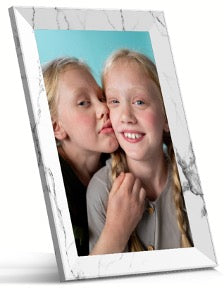 Digital Picture Frame with Calendar